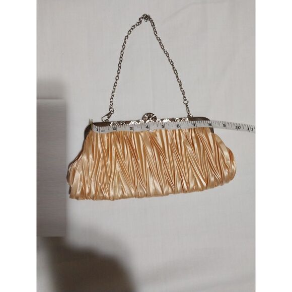 Unbranded clutch shoulder bag / butter yellow satin & crystal / 2 silver chains - Picture 6 of 6